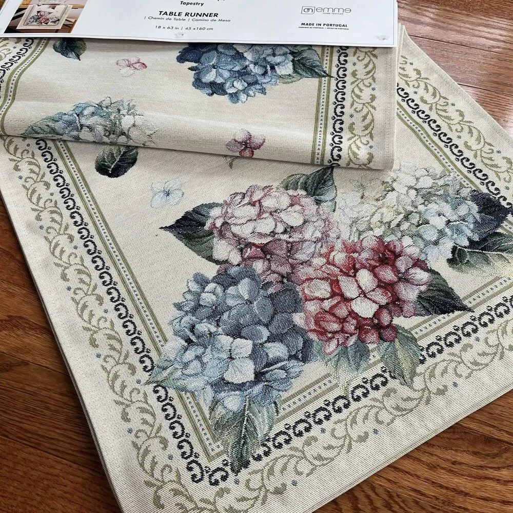 NWT EMME Jacquard Gobelin Tapestry Table Runner Floral Hydrangea Cottage